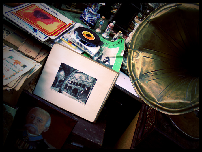 Vintage Market by Iviaggideldisagio.it